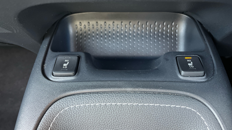 Toyota Corolla 2.0 VVT-i Hybrid Design 5dr CVT Hybrid Estate